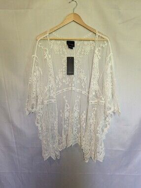 Liv Los Angeles Embroidered Lace Sheer Kimono Open Front White M NWT